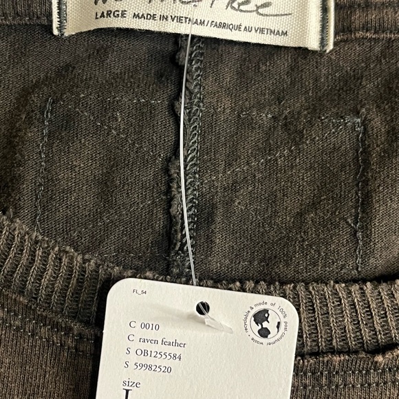 We The Free People Kasee sleeve Top TShirt Womens Large Raven
Feather Brown New - Picture 9 of 9